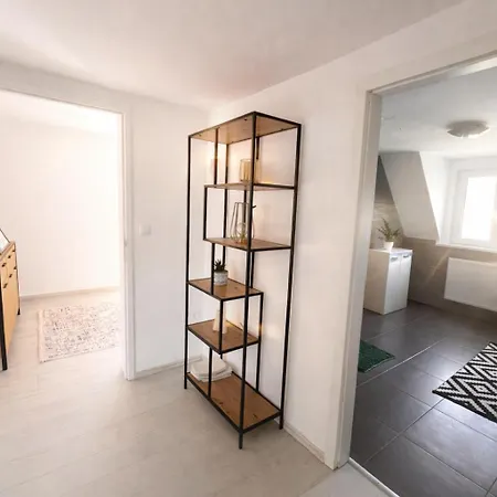 Apartment Moderne 3-zimmer-wohnung In Unmittelbarer Naehe Zur Linz